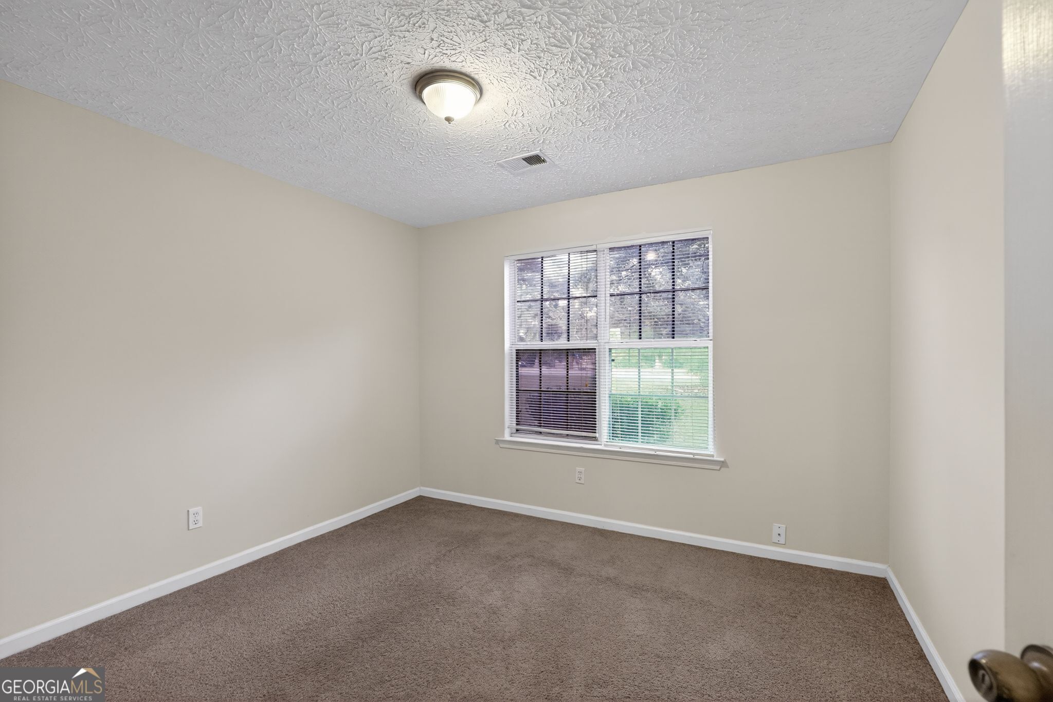 221 Fairview Point Ellenwood GA 30294