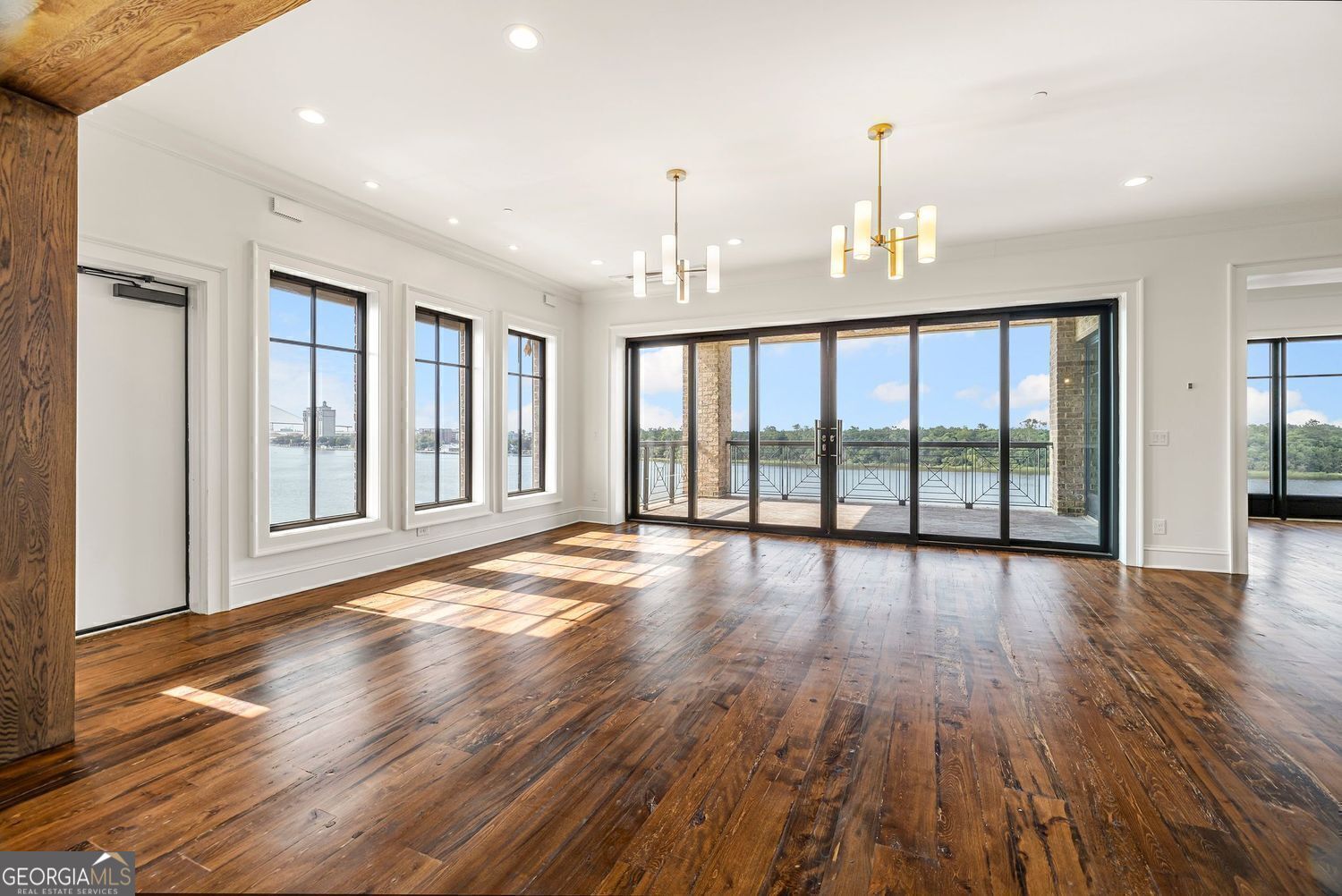 440 Geo Meyer Avenue Savannah GA 31401