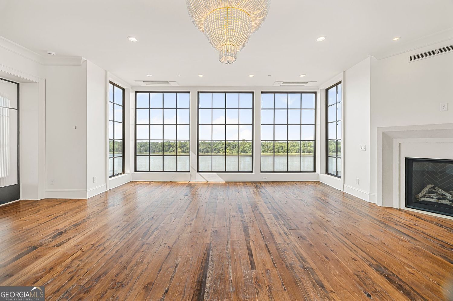 440 Geo Meyer Avenue Savannah GA 31401