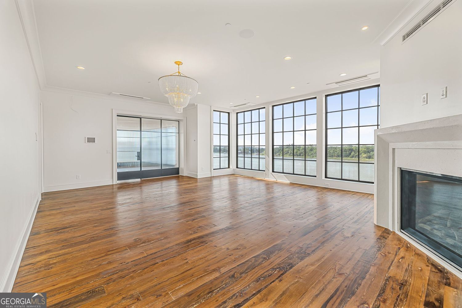 440 Geo Meyer Avenue Savannah GA 31401