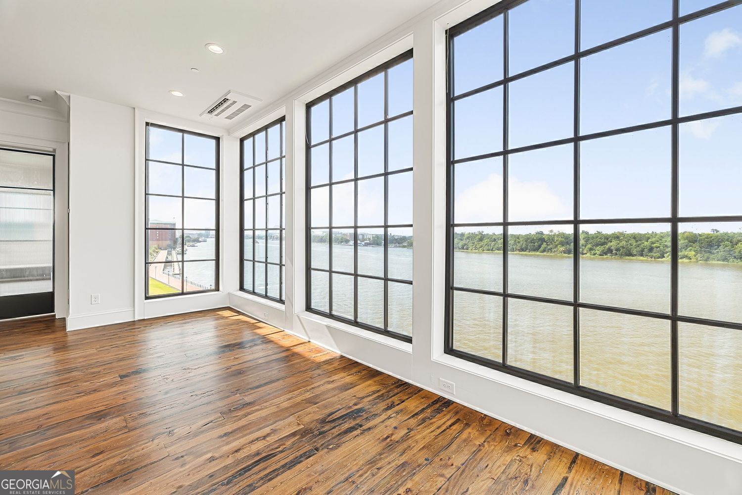 440 Geo Meyer Avenue Savannah GA 31401