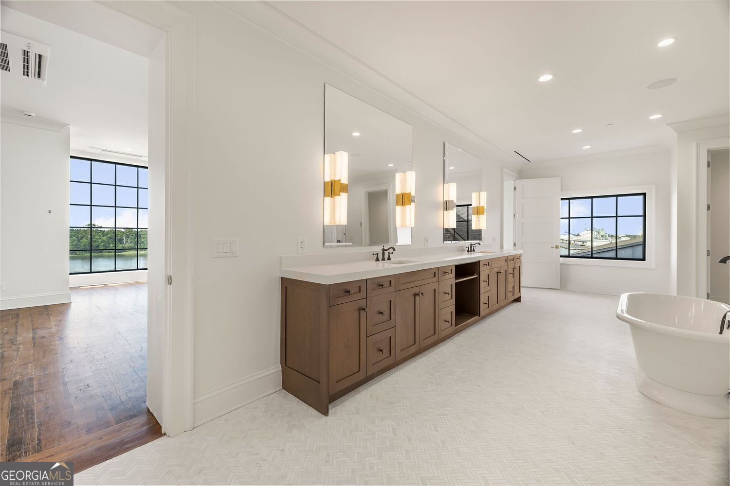 440 Geo Meyer Avenue Savannah GA 31401