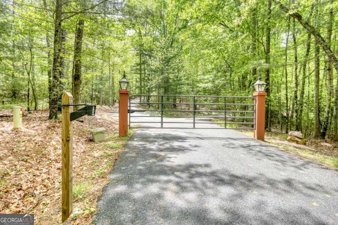 478 Flat Top Road Blairsville GA 30512