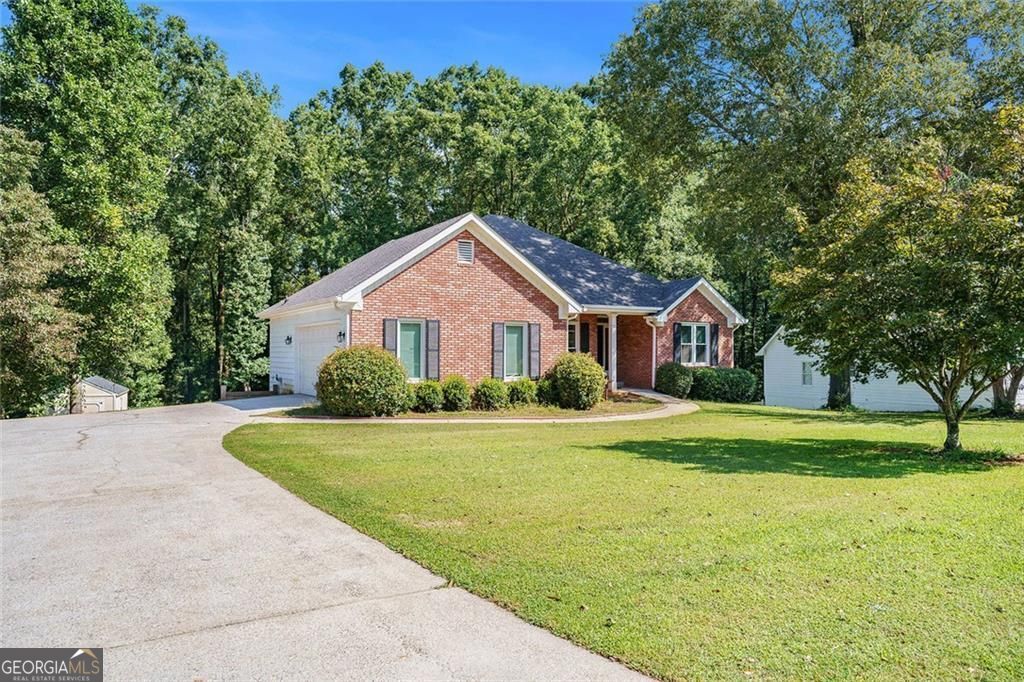 1020 Thornwood Circle Covington GA 30016