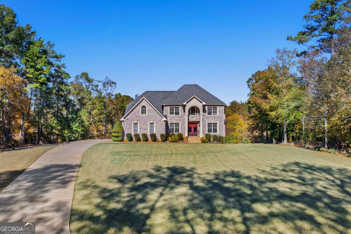 2202 Escalade Court Conyers GA 30094