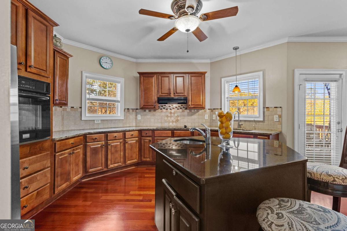 2202 Escalade Court Conyers GA 30094