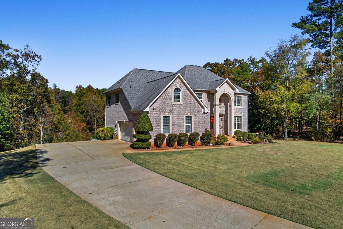 2202 Escalade Court Conyers GA 30094