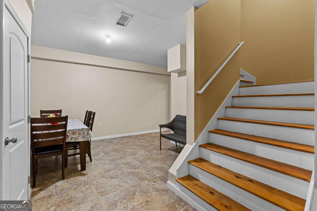 2202 Escalade Court Conyers GA 30094