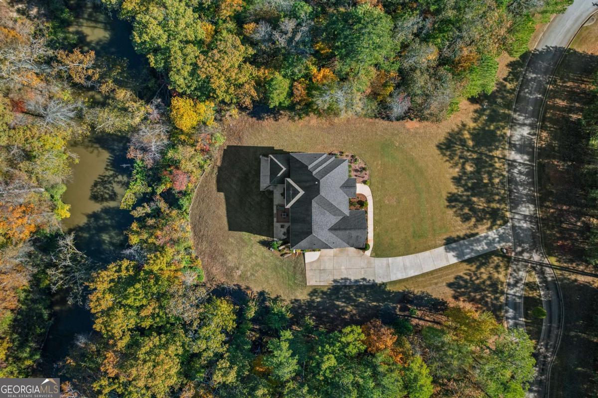 2202 Escalade Court Conyers GA 30094
