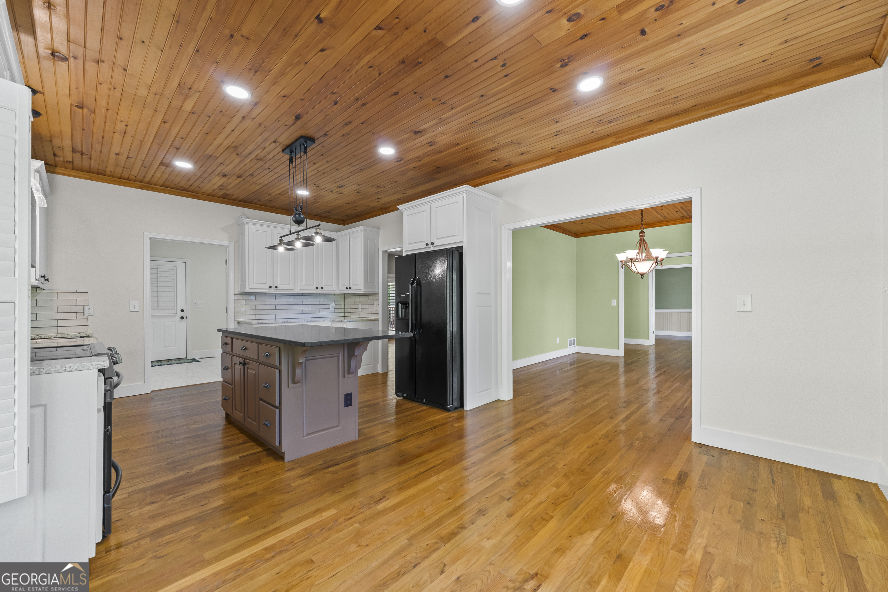 920 Yeoman Lake Road Clarkesville GA 30523