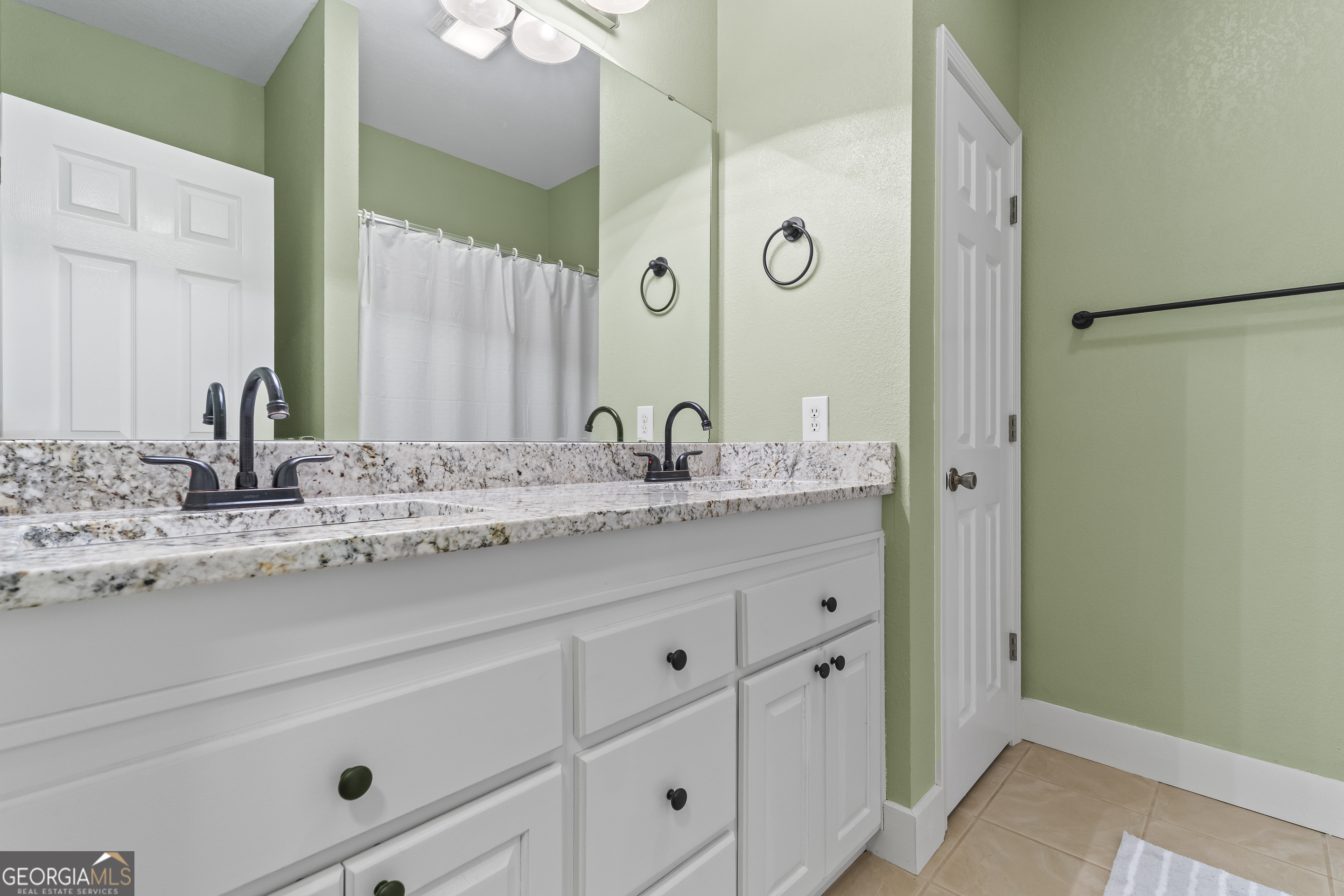 920 Yeoman Lake Road Clarkesville GA 30523