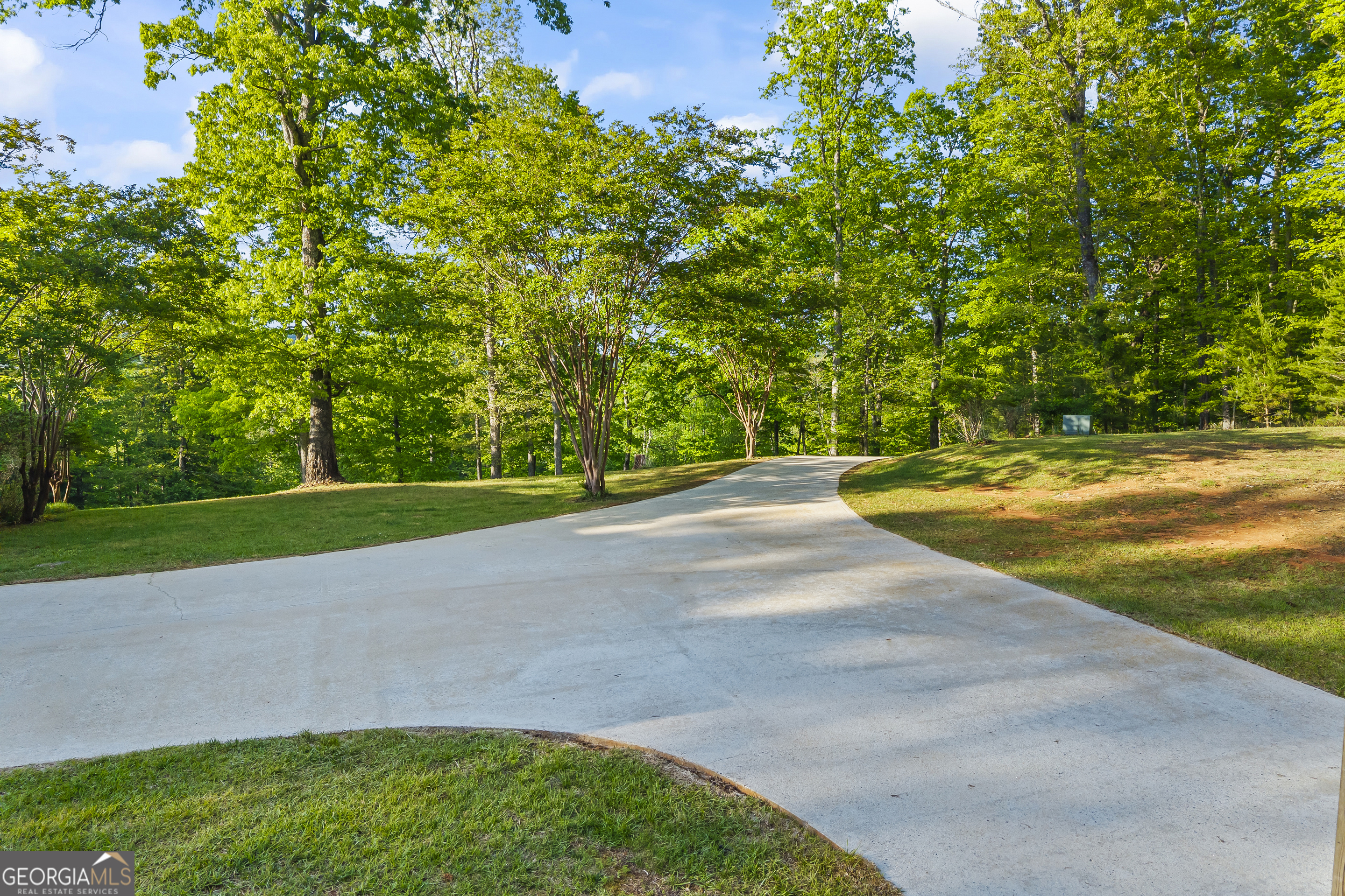 920 Yeoman Lake Road Clarkesville GA 30523