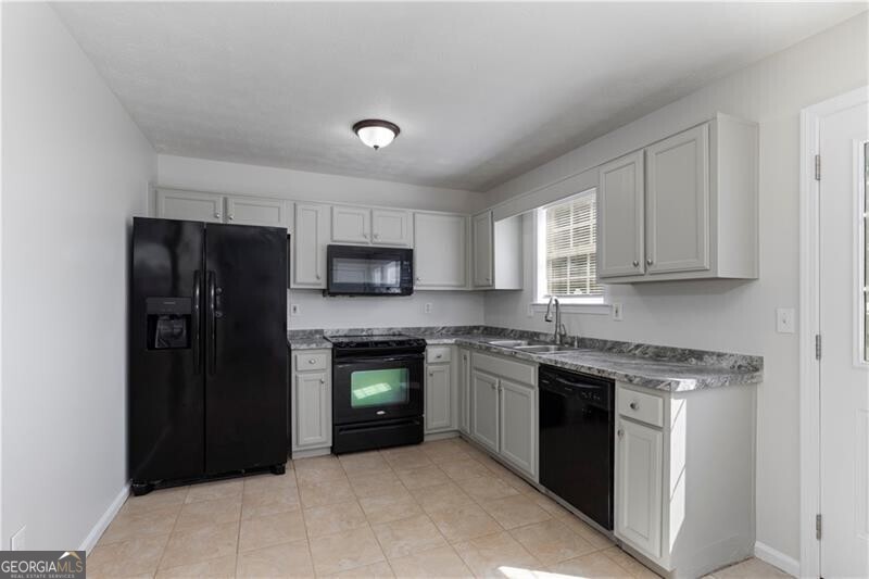 150 Fairclift Drive Covington GA 30016