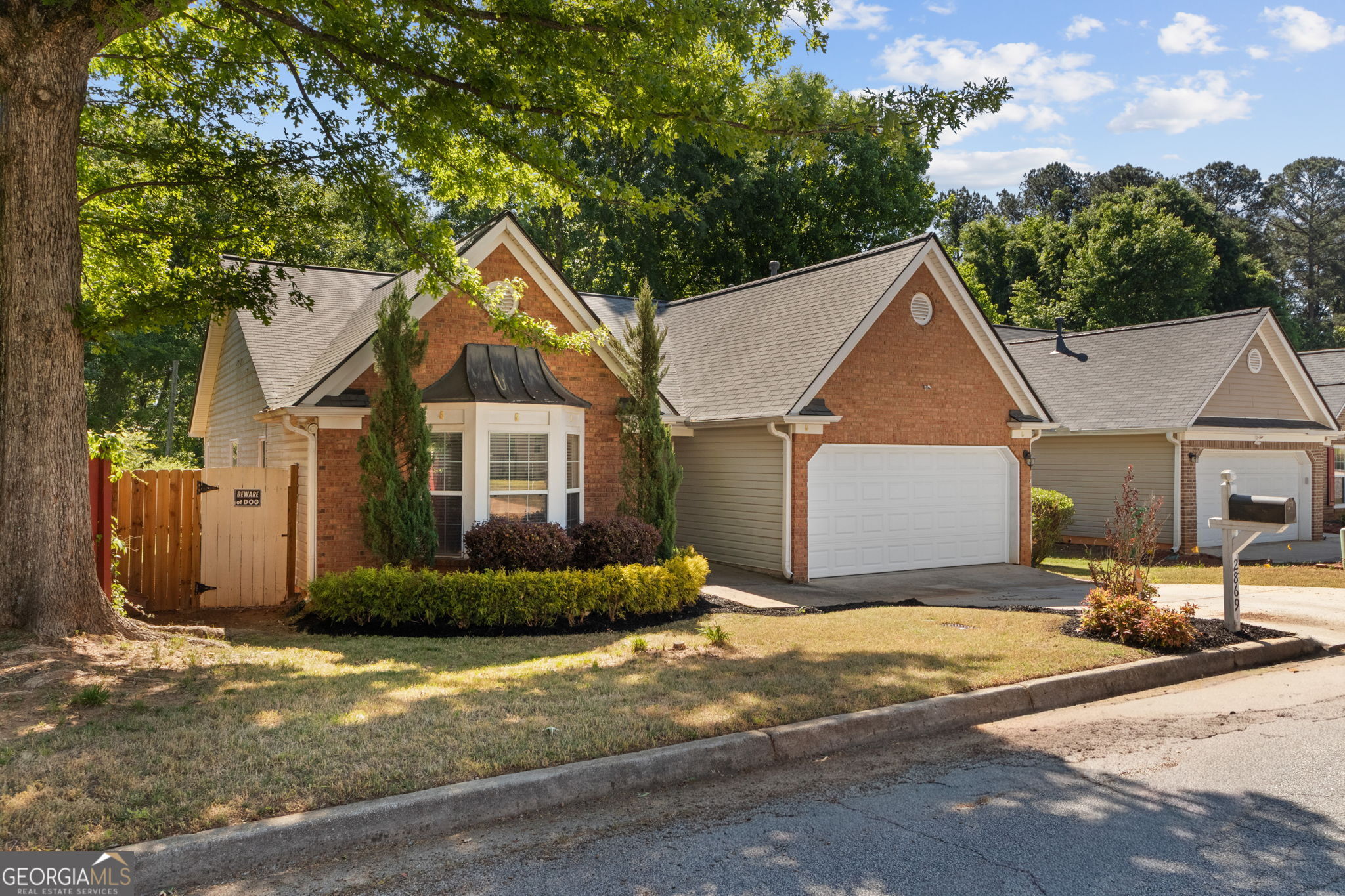 2869 Hillvale Cove Drive Lithonia GA 30058