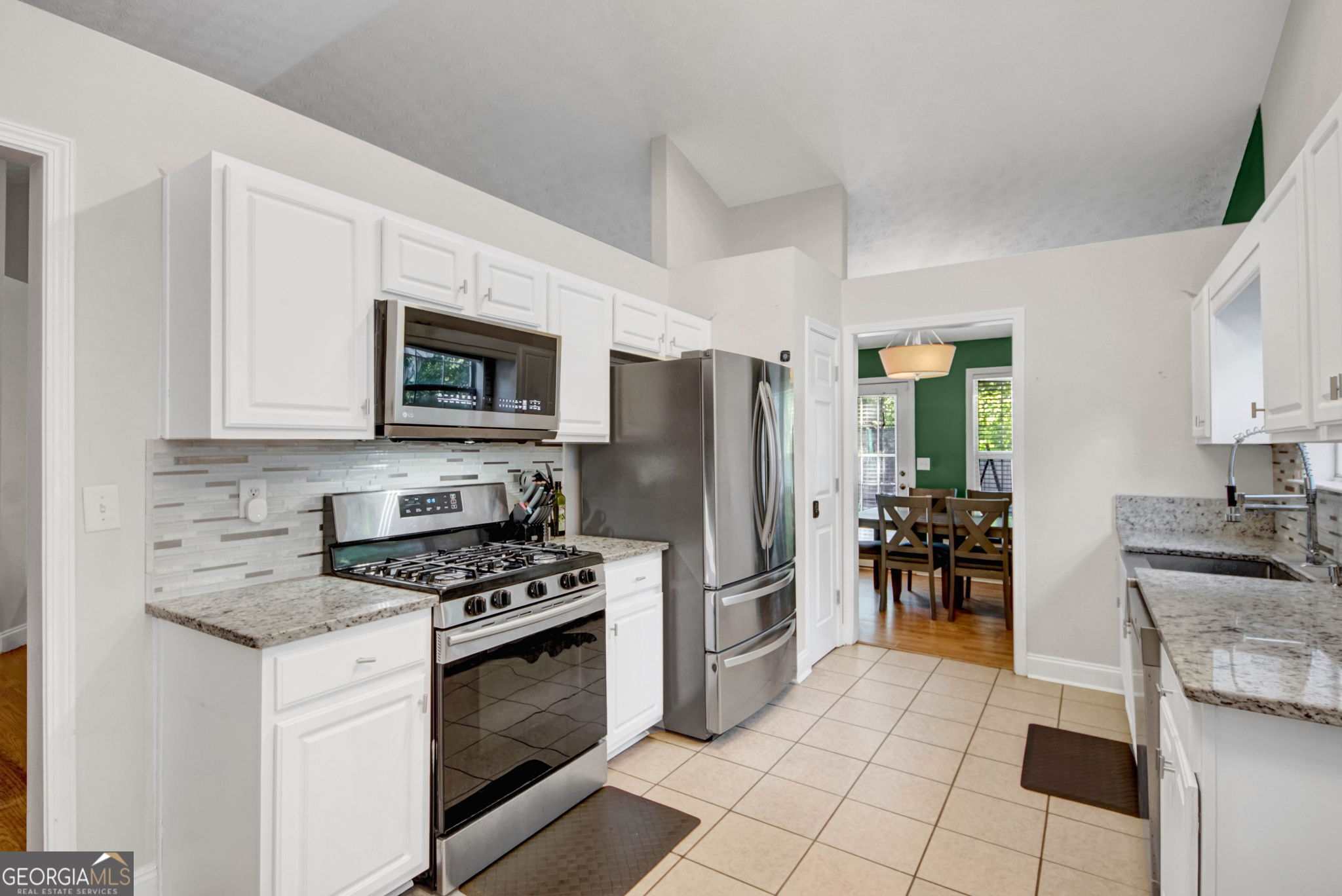 2869 Hillvale Cove Drive Lithonia GA 30058