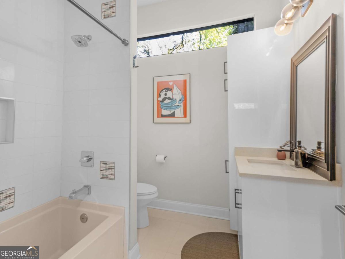671 Clover Street SW Atlanta GA 30310