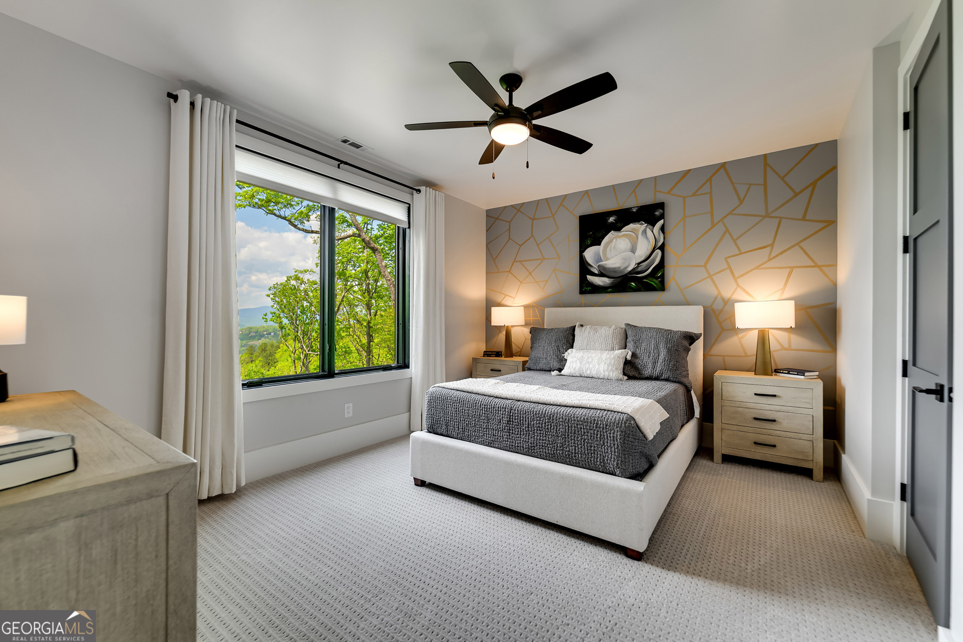 377 Charmont Drive Tiger GA 30576