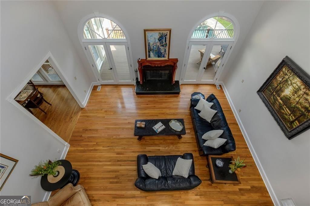 2010 Stonehedge Road Roswell GA 30075