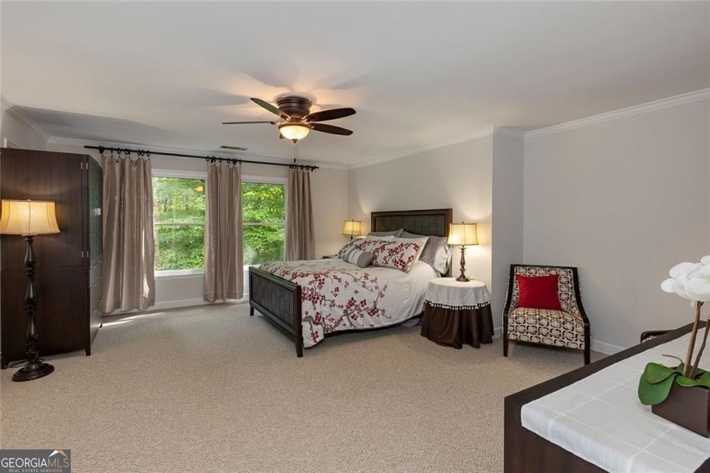 2010 Stonehedge Road Roswell GA 30075