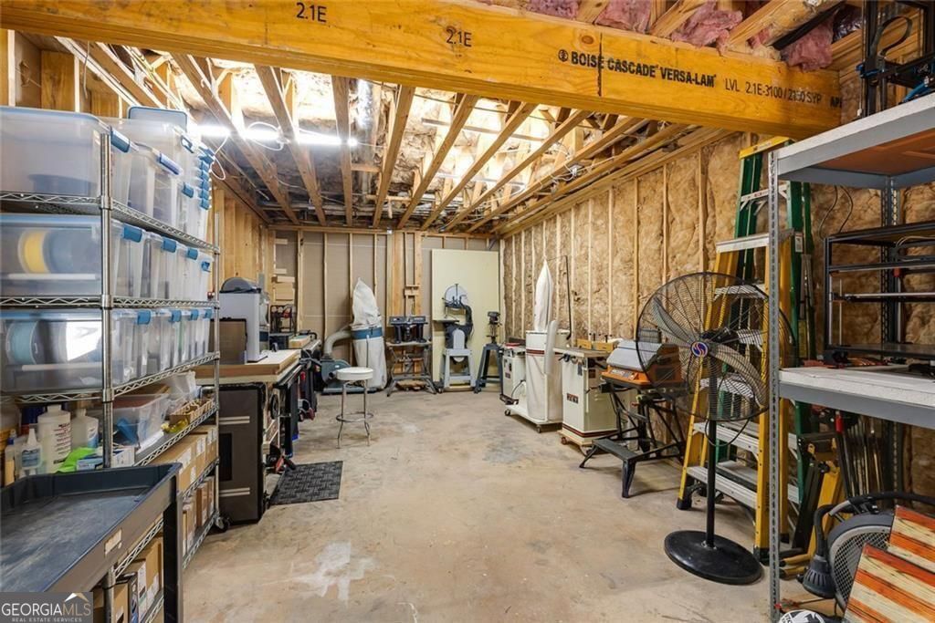 2010 Stonehedge Road Roswell GA 30075