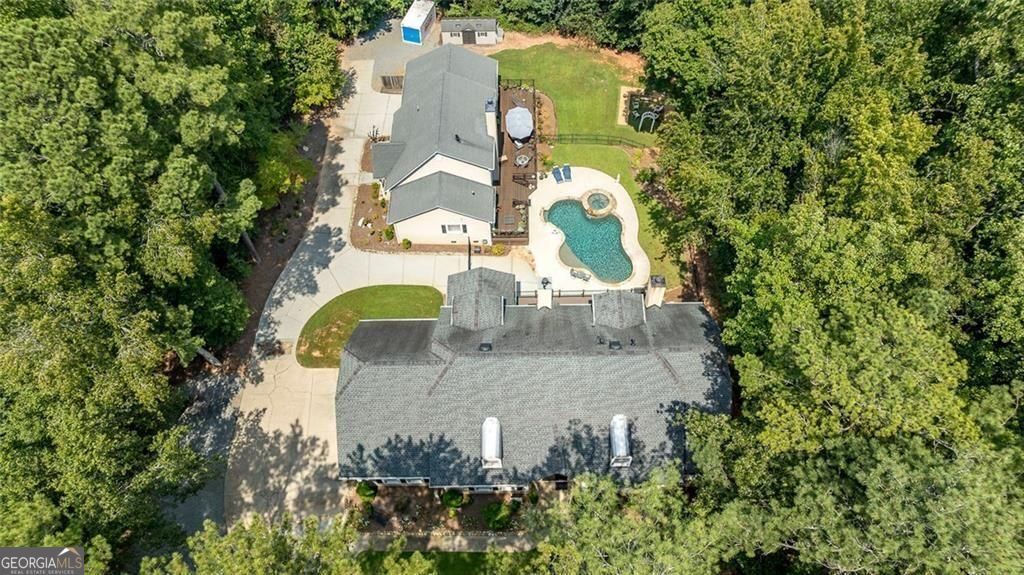 2010 Stonehedge Road Roswell GA 30075