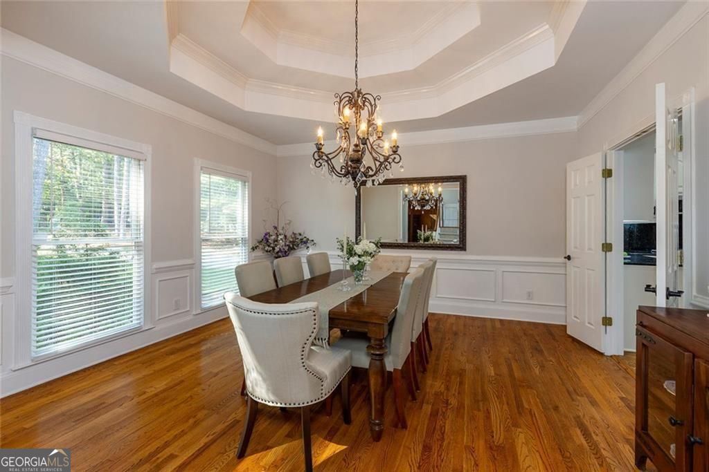 2010 Stonehedge Road Roswell GA 30075