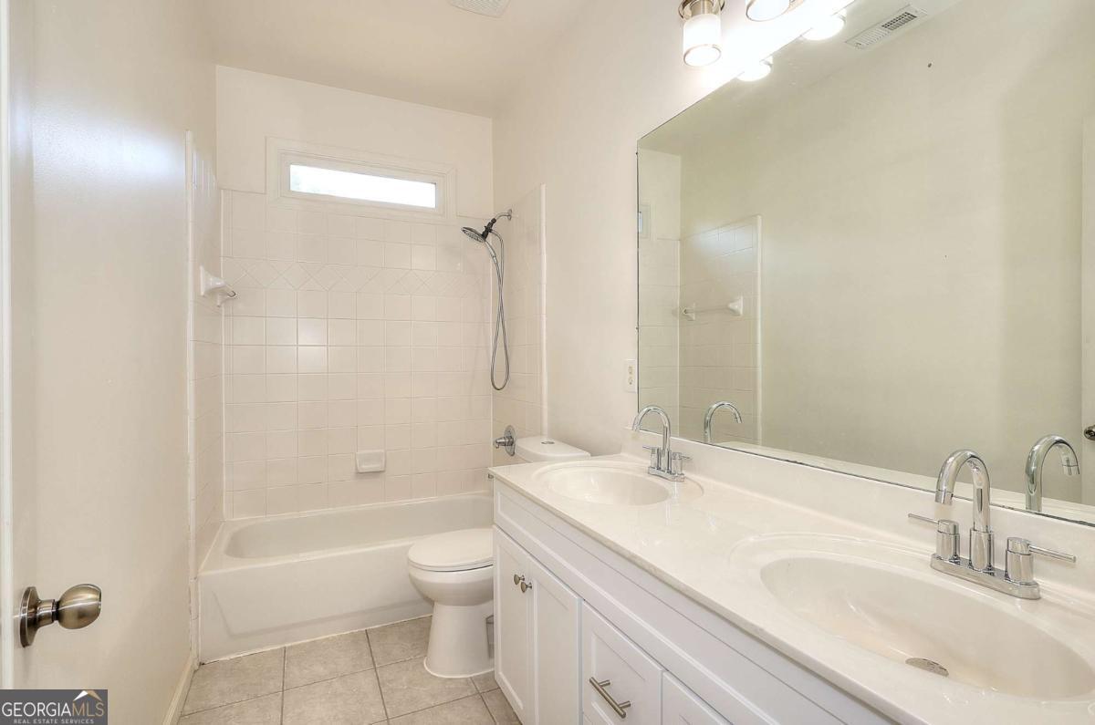 195 Beracah Walk SW Atlanta GA 30331