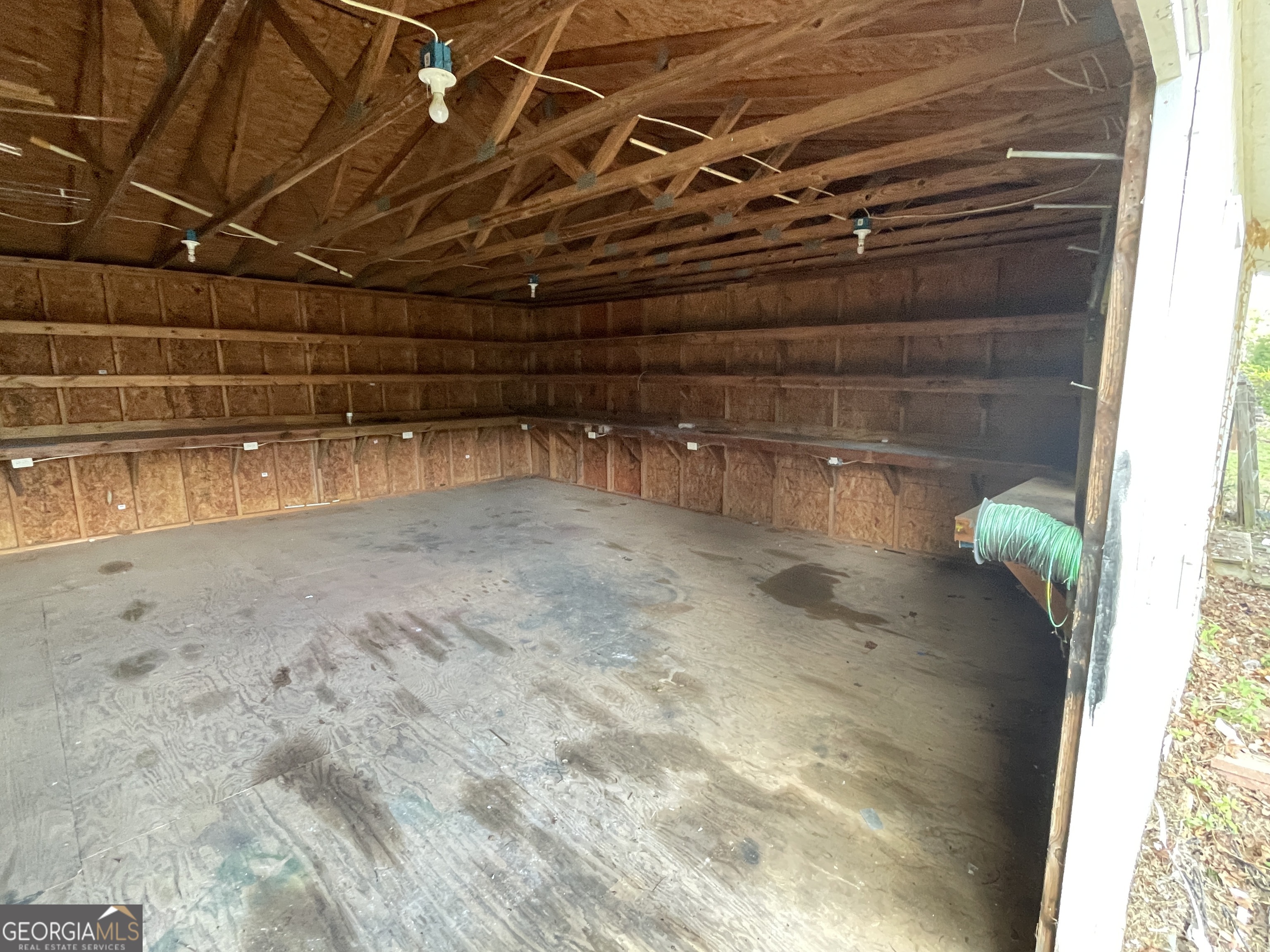 621 Unionville Road Barnesville GA 30204