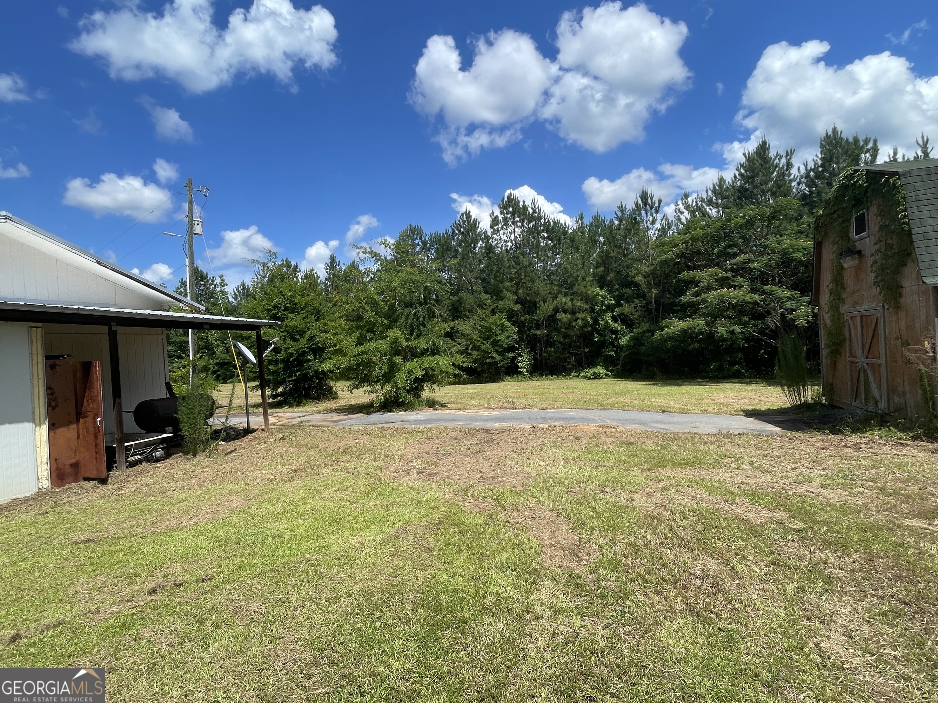 621 Unionville Road Barnesville GA 30204