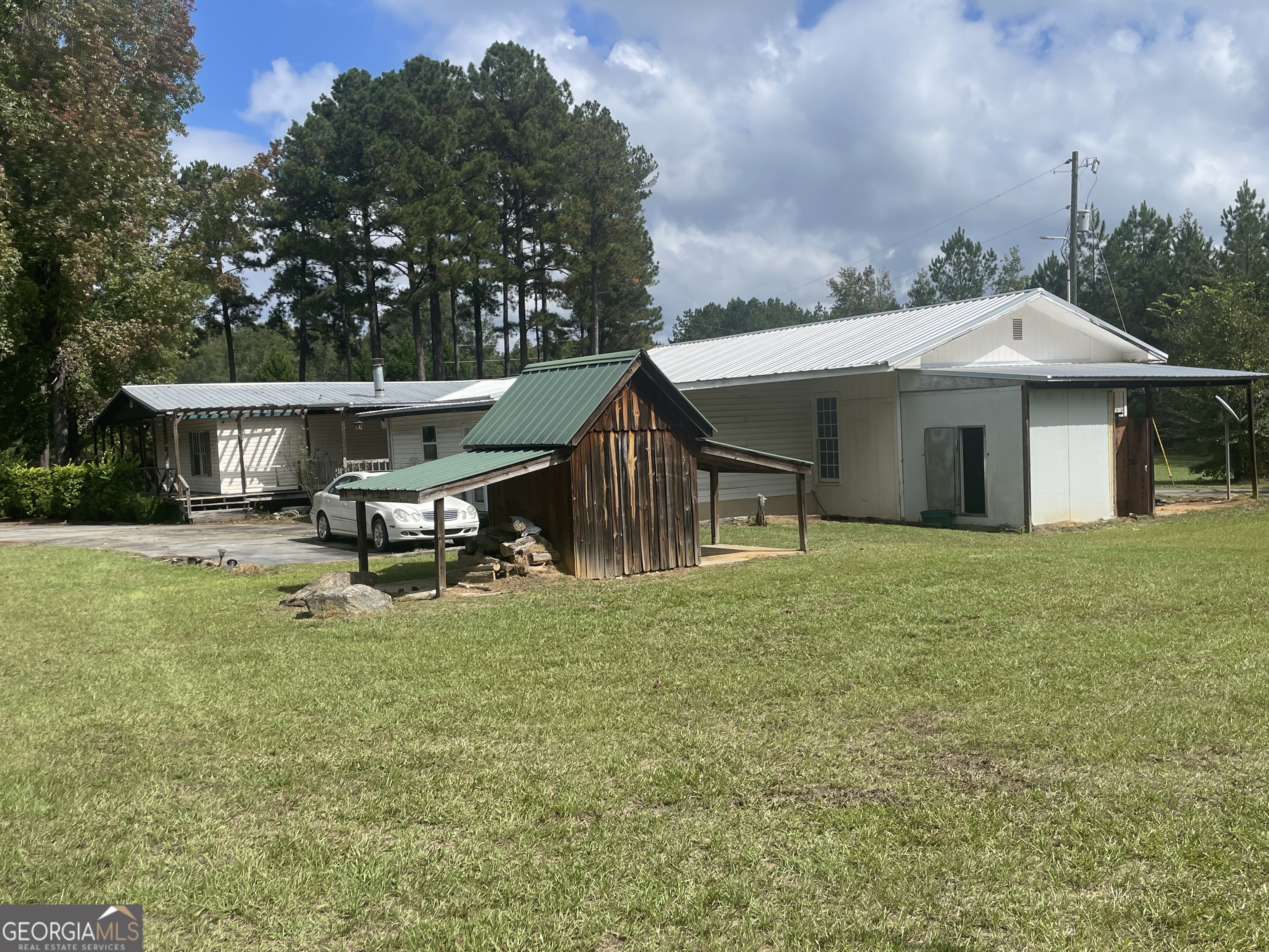 621 Unionville Road Barnesville GA 30204