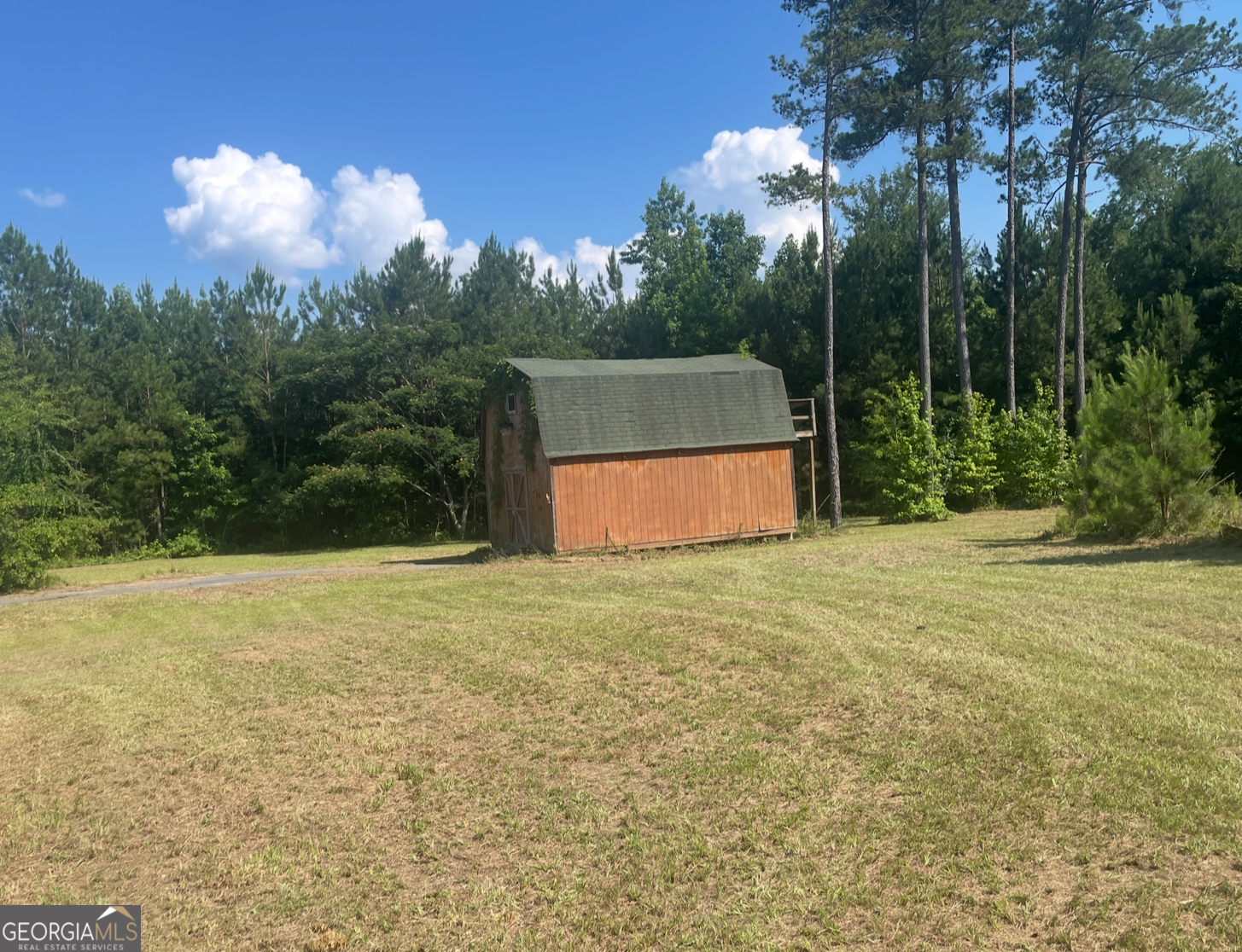 621 Unionville Road Barnesville GA 30204