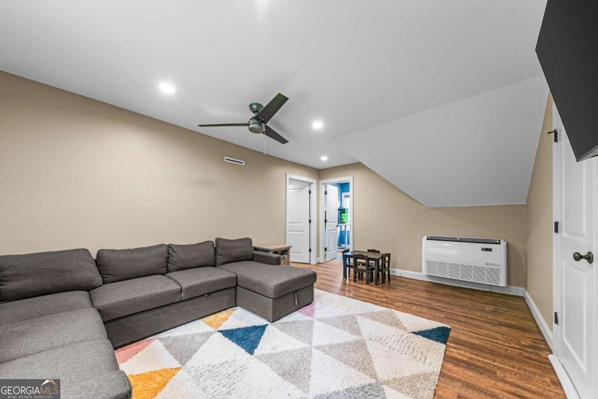 4835 J R Sims Road Irwinton GA 31042