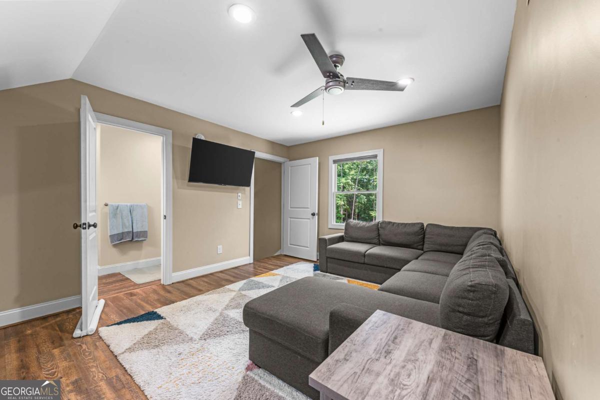 4835 J R Sims Road Irwinton GA 31042