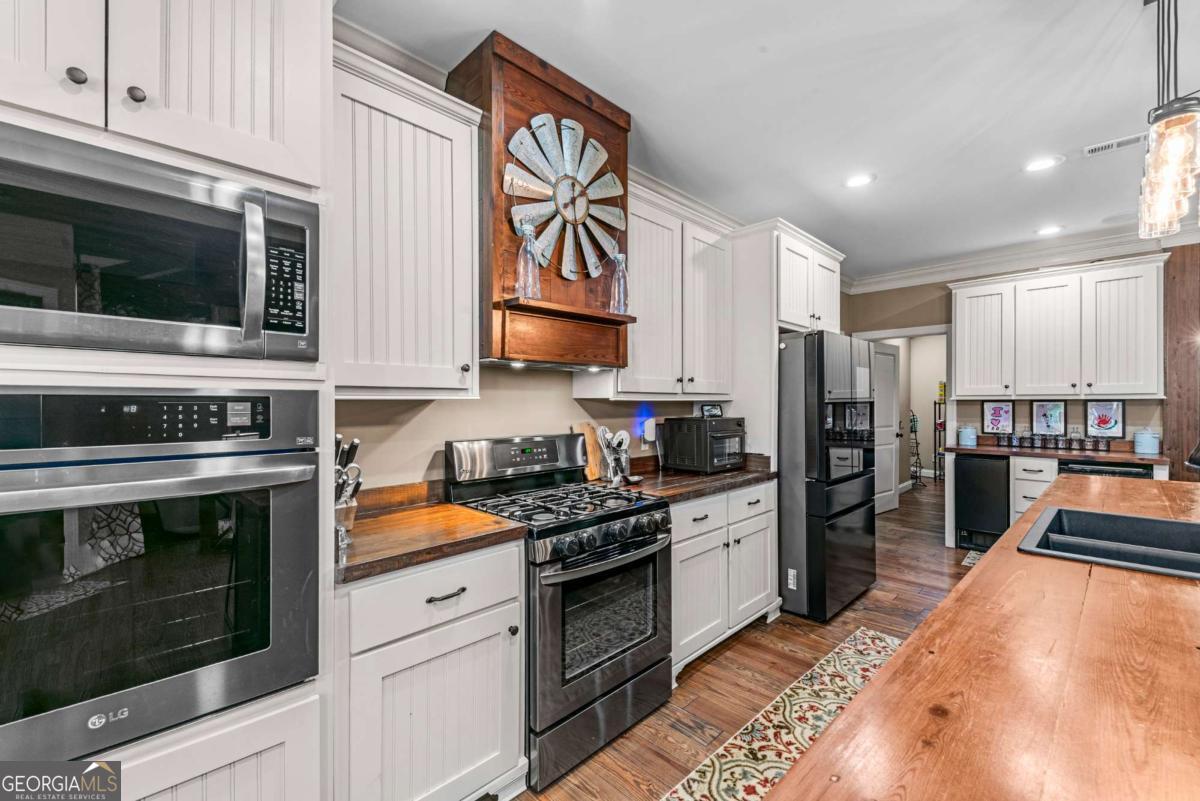 4835 J R Sims Road Irwinton GA 31042