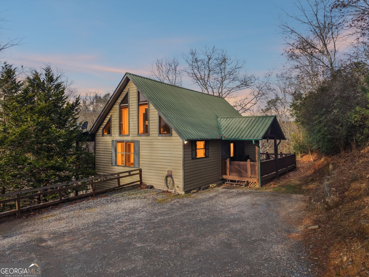101 Moonshine Mountain Road Mineral Bluff GA 30559