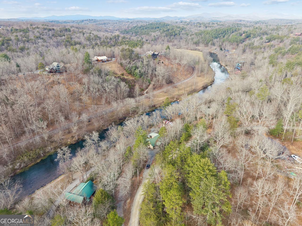 101 Moonshine Mountain Road Mineral Bluff GA 30559