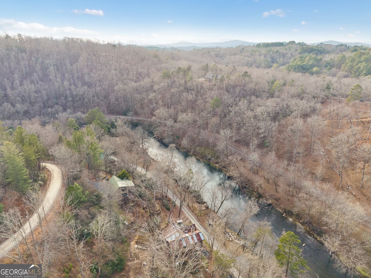 101 Moonshine Mountain Road Mineral Bluff GA 30559
