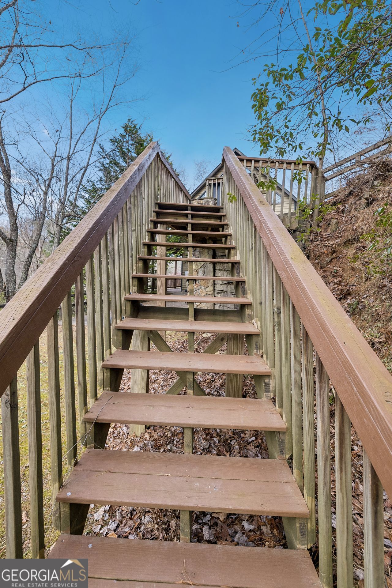 101 Moonshine Mountain Road Mineral Bluff GA 30559