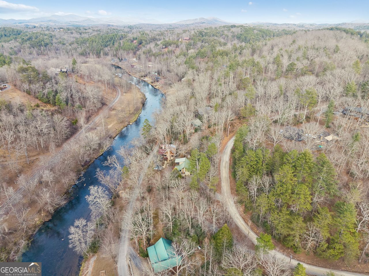 101 Moonshine Mountain Road Mineral Bluff GA 30559