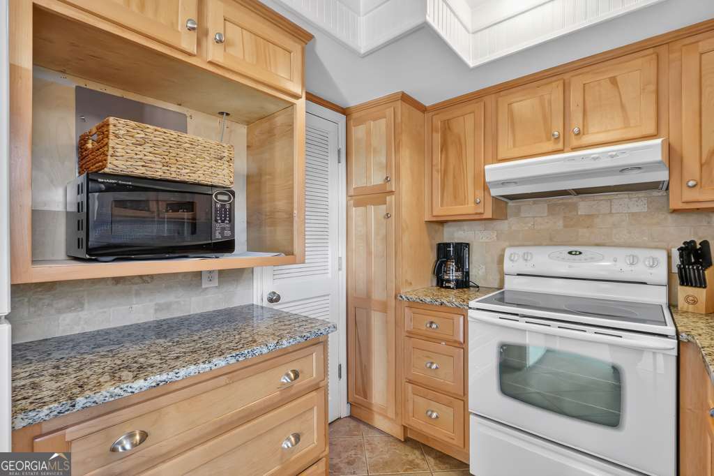 136 Peachtree Memorial Drive NW Atlanta GA 30309