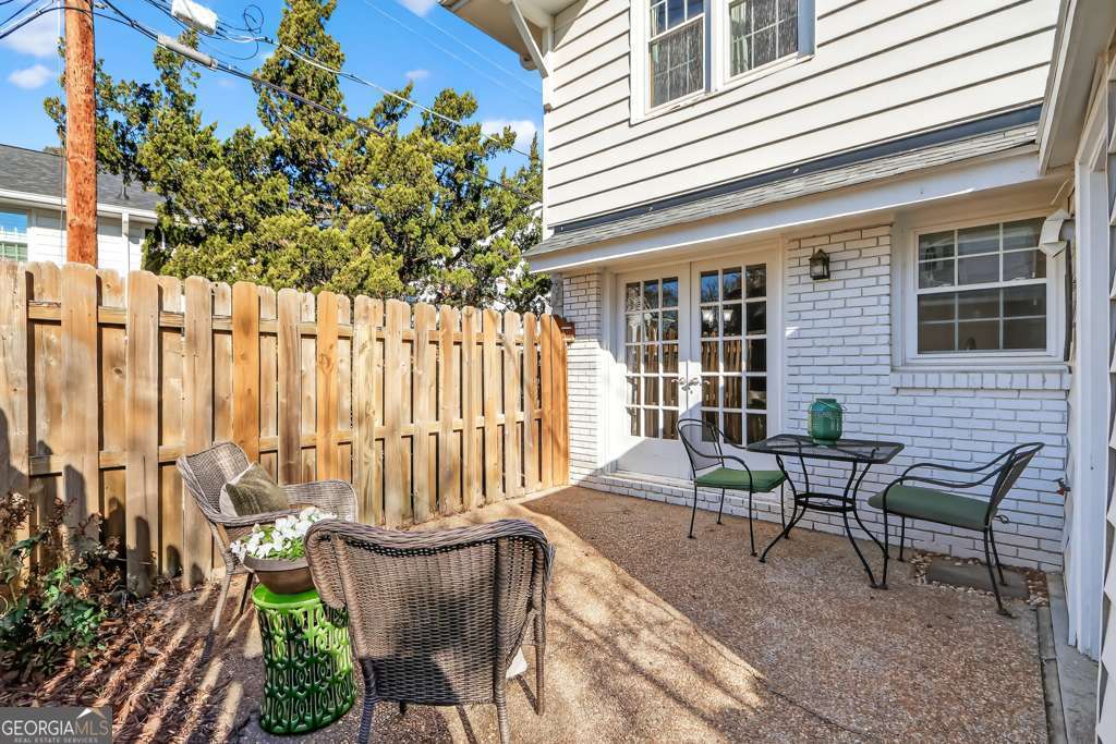136 Peachtree Memorial Drive NW Atlanta GA 30309