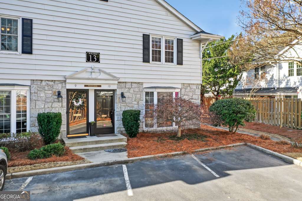 136 Peachtree Memorial Drive NW Atlanta GA 30309