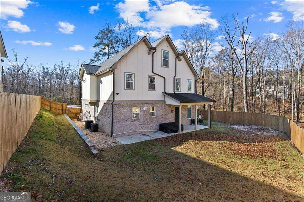 658 Rockbridge Road Lilburn GA 30047