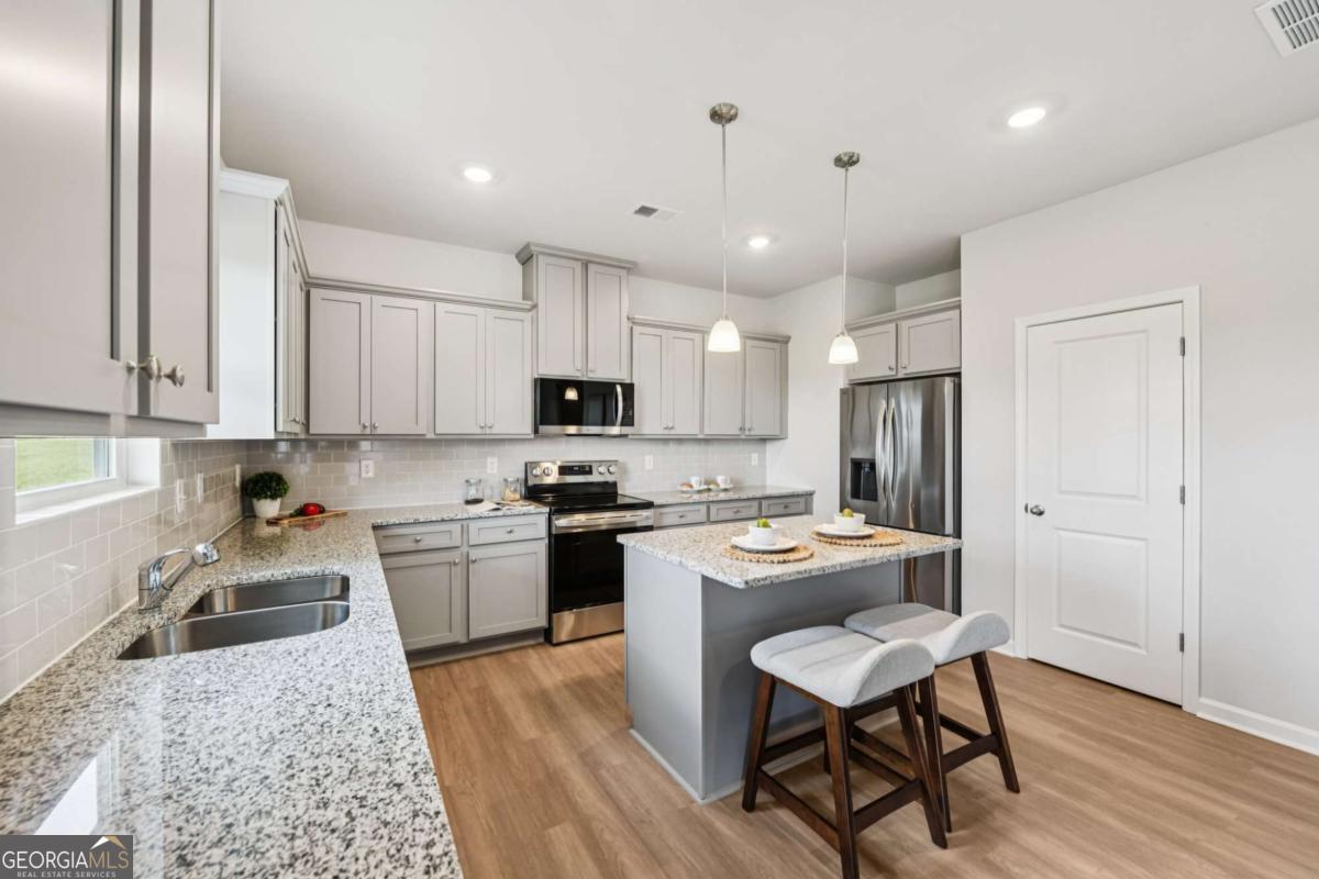 206 Cedar Wood Trace Winder GA 30680