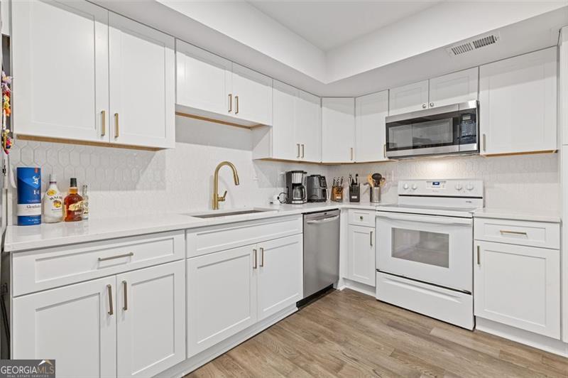 3236 Henderson Mill Road Chamblee GA 30341