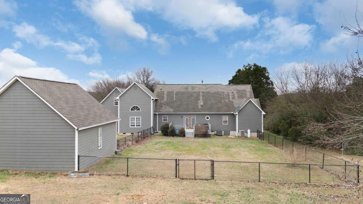 425 Mcdaniel Station Road SW Calhoun GA 30701