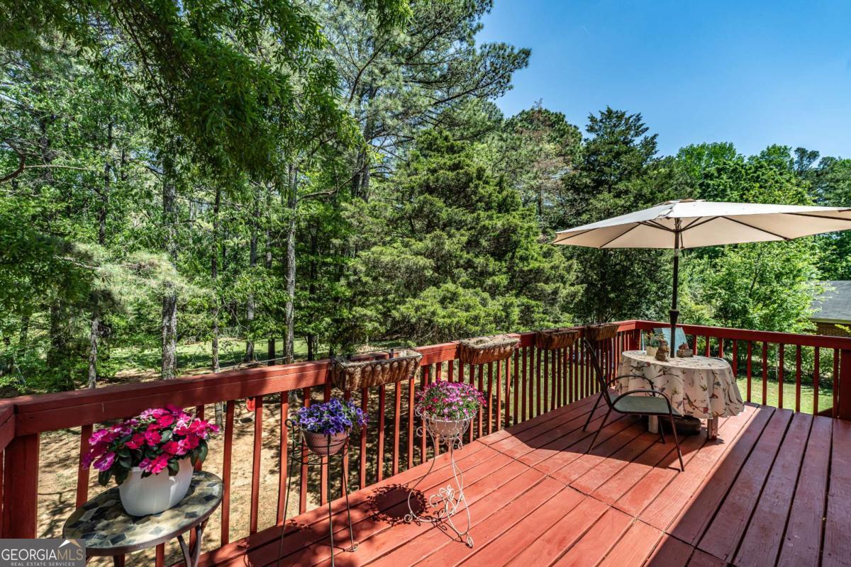 13 Greystone Lane NW Cartersville GA 30121