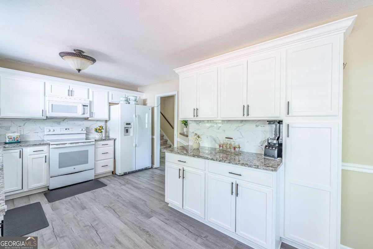 13 Greystone Lane NW Cartersville GA 30121