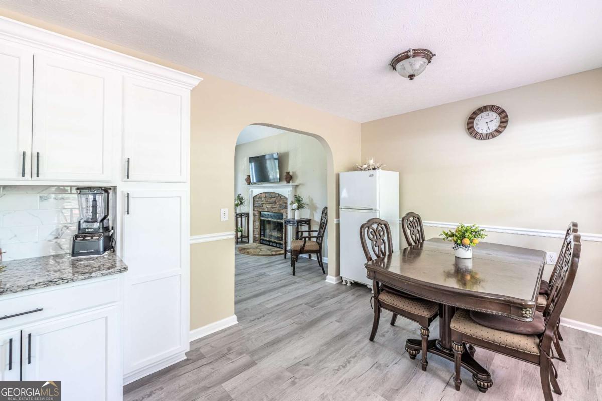 13 Greystone Lane NW Cartersville GA 30121