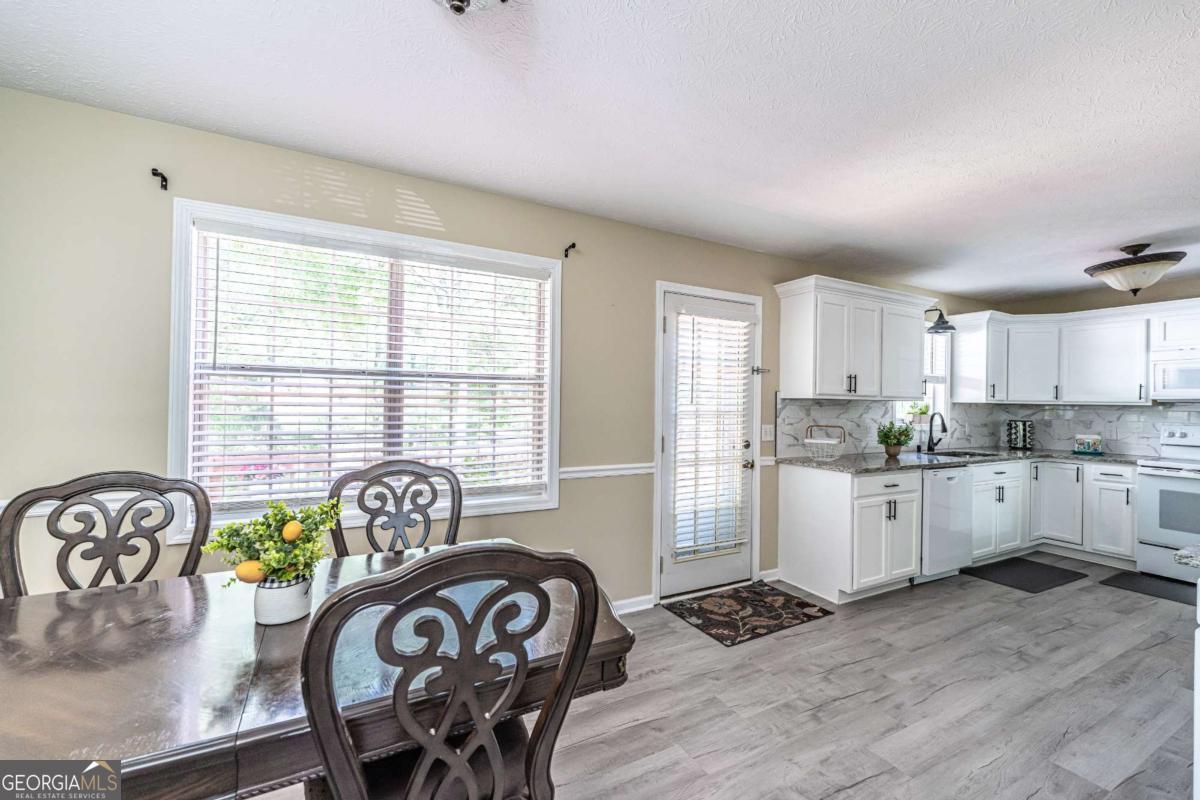 13 Greystone Lane NW Cartersville GA 30121